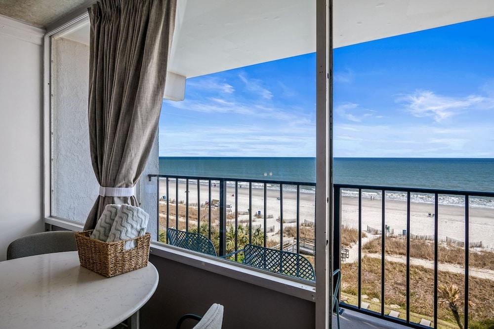 The Beverley Beach House photo 19