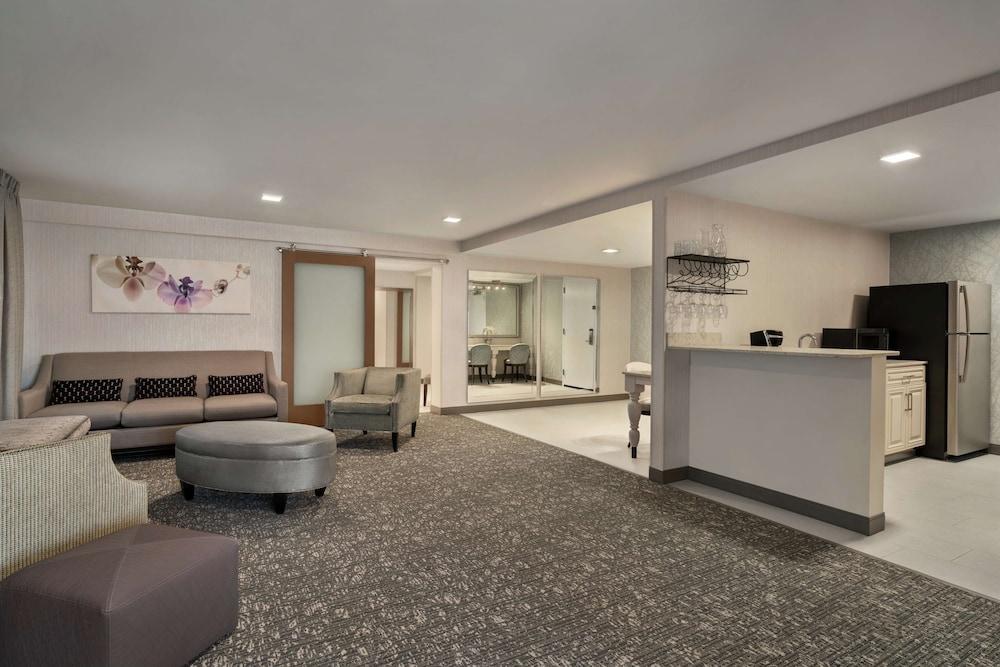 Hilton Garden Inn Springfield photo 26