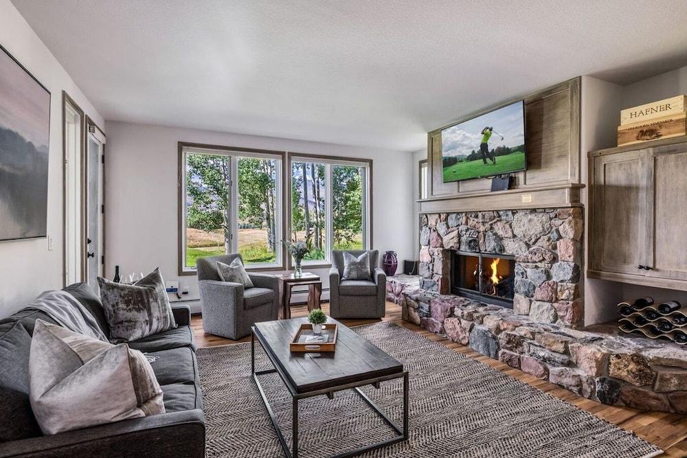 Arrowhead Village, A Vail Resorts Property photo 41
