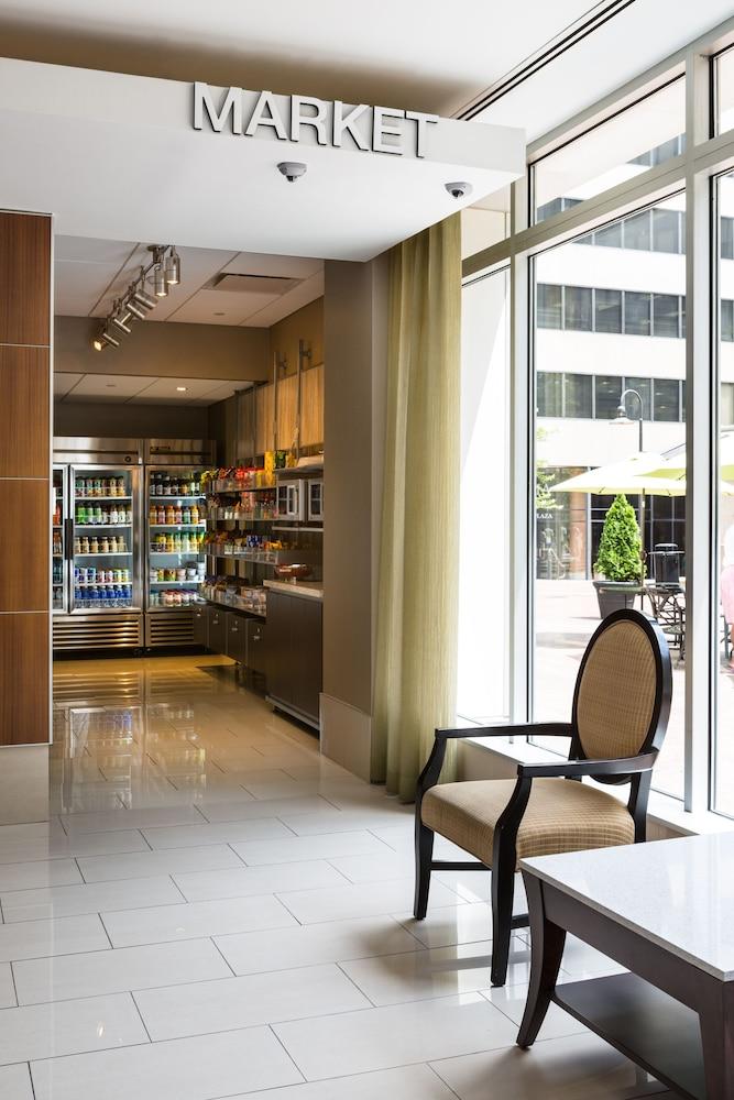 Holiday Inn Washington Capitol - Natl Mall by IHG photo 2