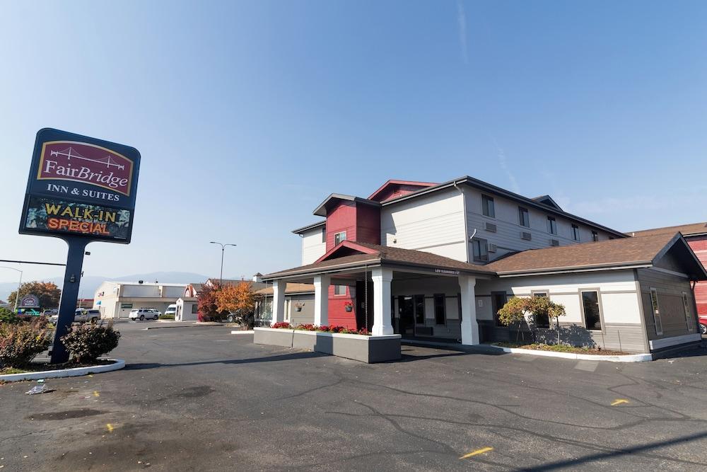 Big Sky Inn photo 16