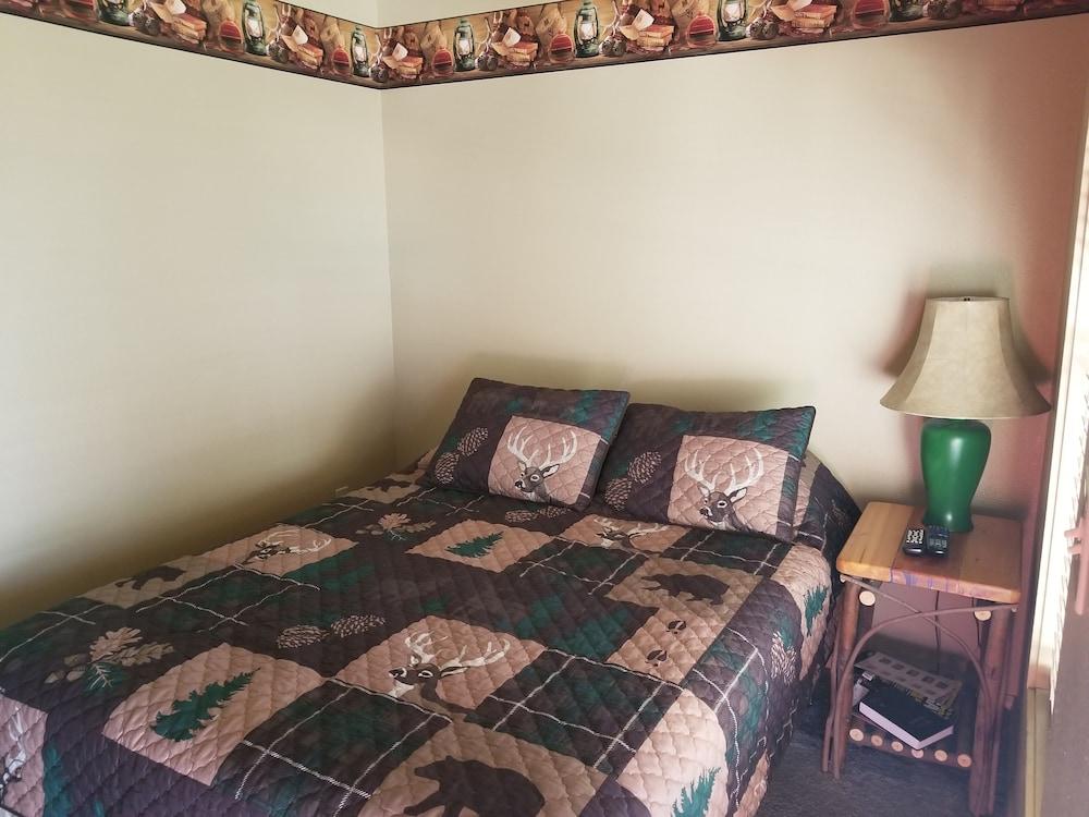 Sourdough Lodge photo 3
