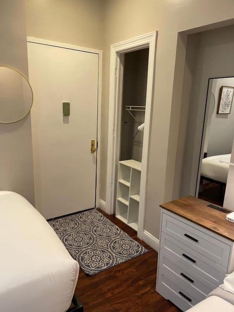 Nest Aparthotel Manhattan photo 12