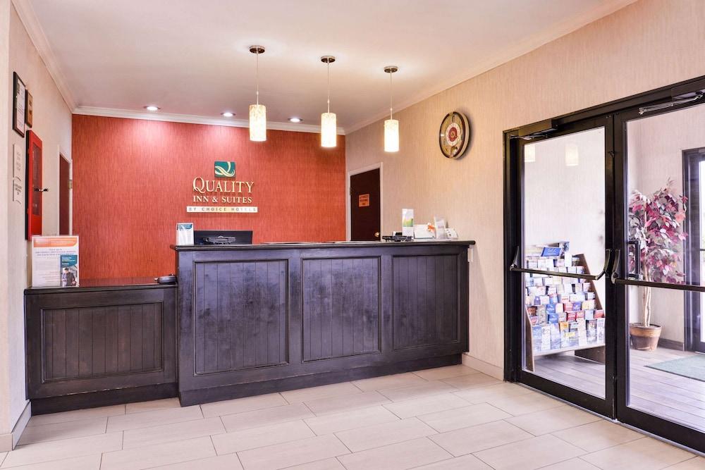 Quality Inn & Suites Beaumont photo 3