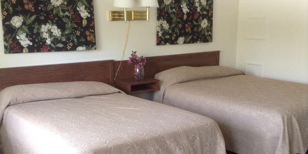 Baumann's Brookside Resort photo 4
