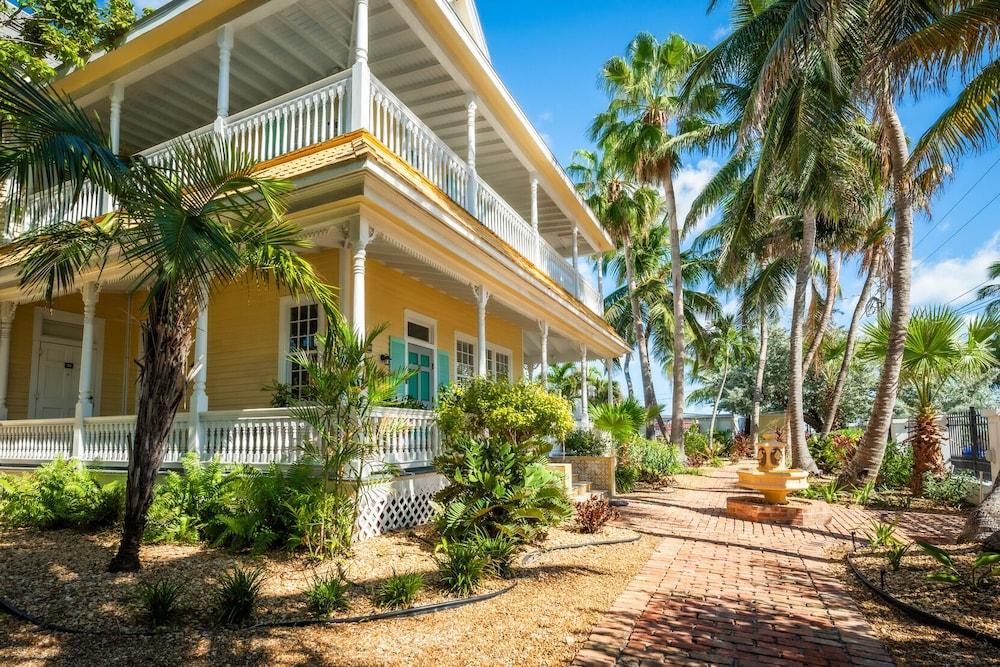 Southernmost House photo 41