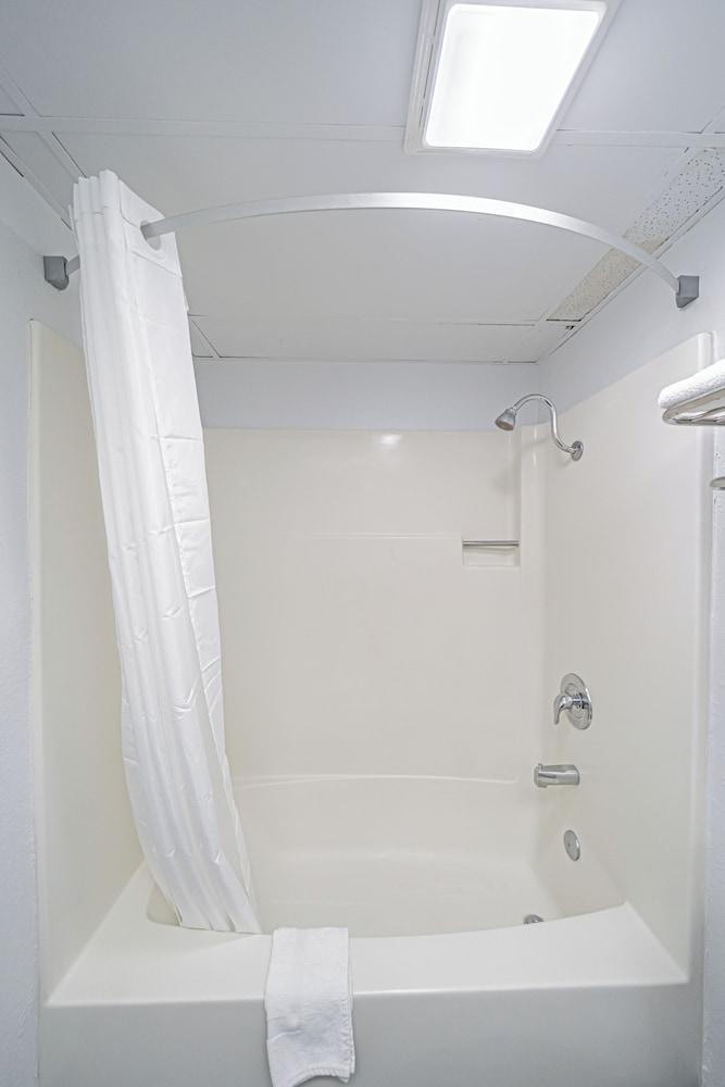 Motel 6 Pocatello, ID photo 35