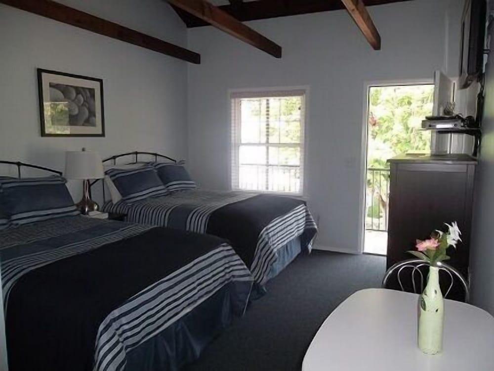 The Blue Inn At North Fork photo 4