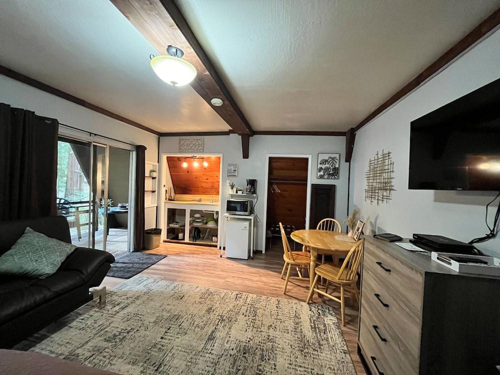 Redwoods River Resort photo 19