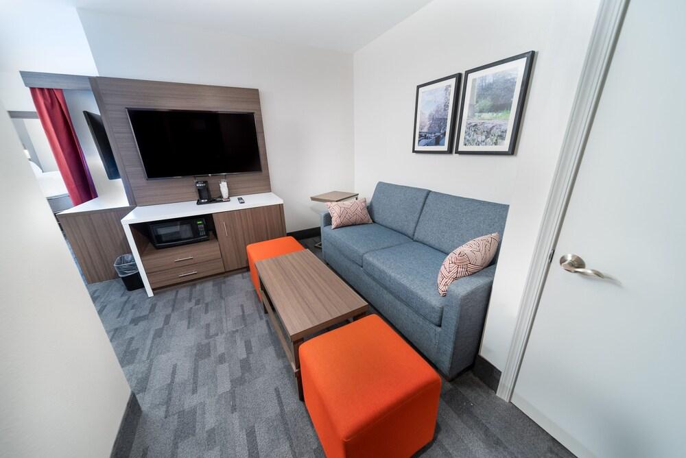 Comfort Inn & Suites Wyomissing/Reading photo 8