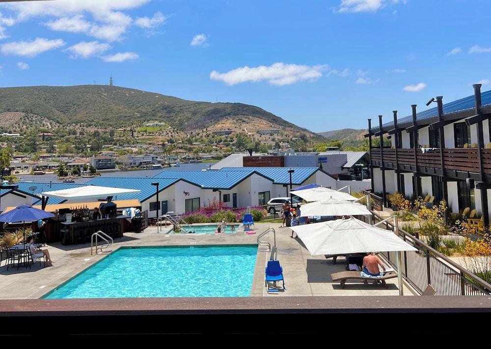 Lakehouse Resort photo 48