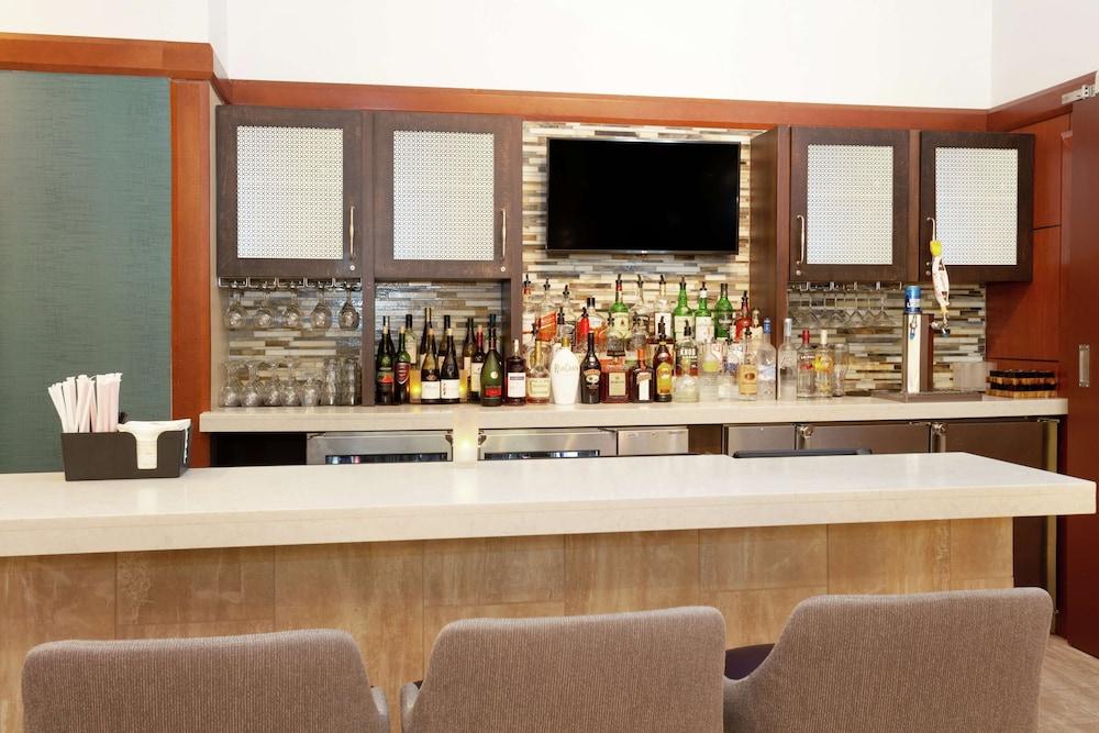 Hilton Garden Inn Chicago North Shore/Evanston photo 40