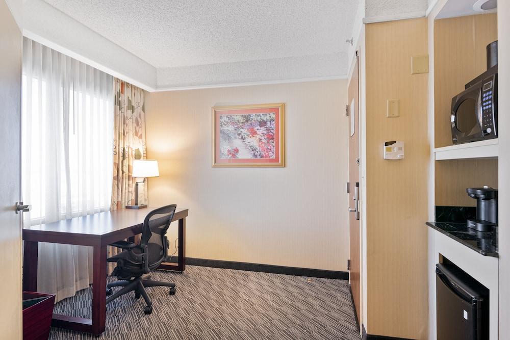 Harmony Suites photo 35