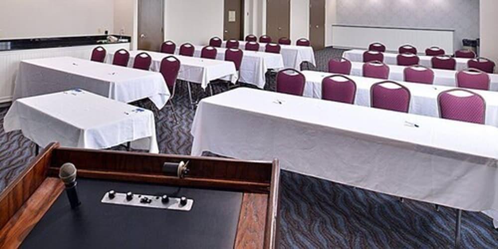 Elimwood Hotel, a Ramada by Wyndham photo 25