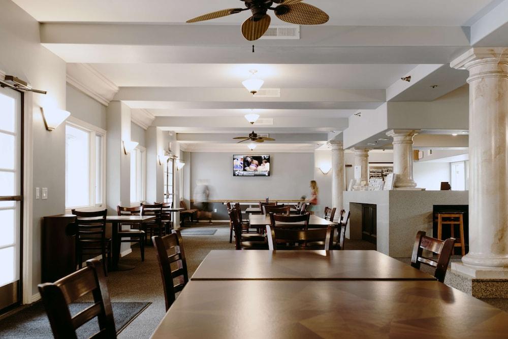 Tamarack Beach Resort Hotel photo 45