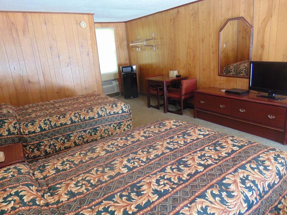 Westbrook Motel photo 10