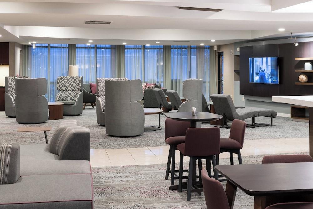 Courtyard by Marriott West Orange photo 2