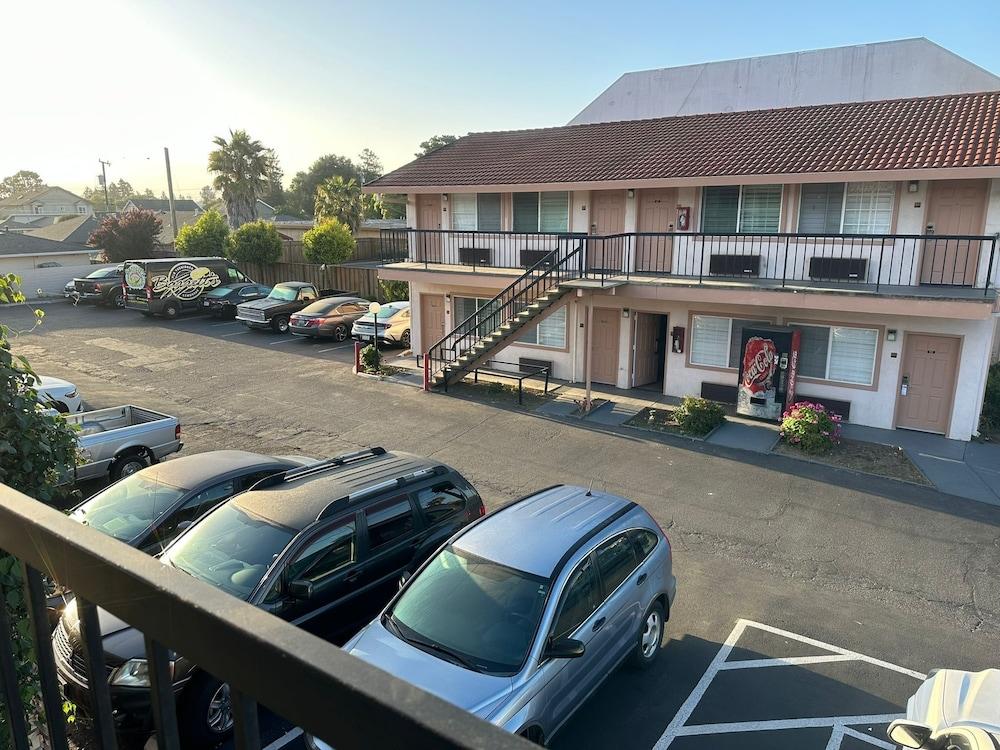 Morganhill Inn Motel photo 10