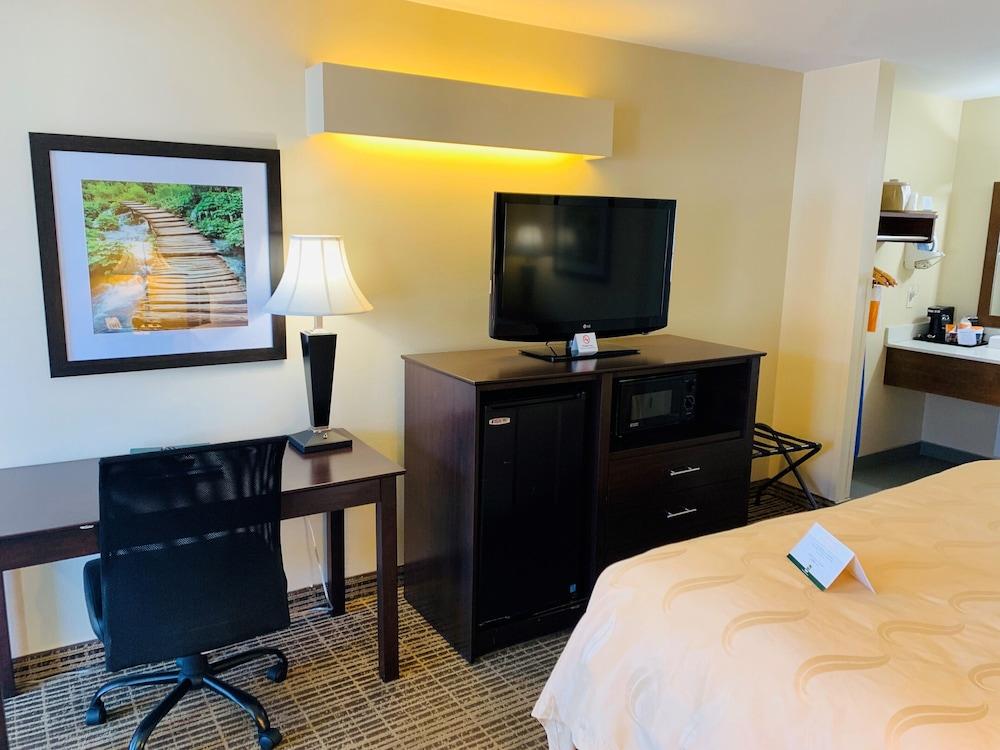 Quality Inn Seneca Clemson Area US-123 photo 24