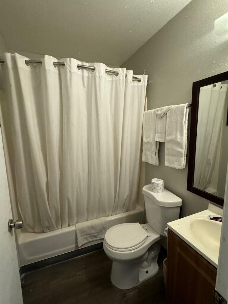 Rodeway Inn El Cajon - San Diego East photo 30