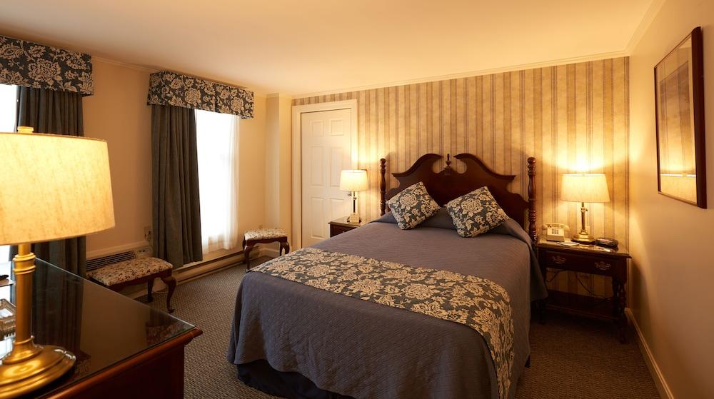 The Sparhawk Oceanfront Resort photo 30
