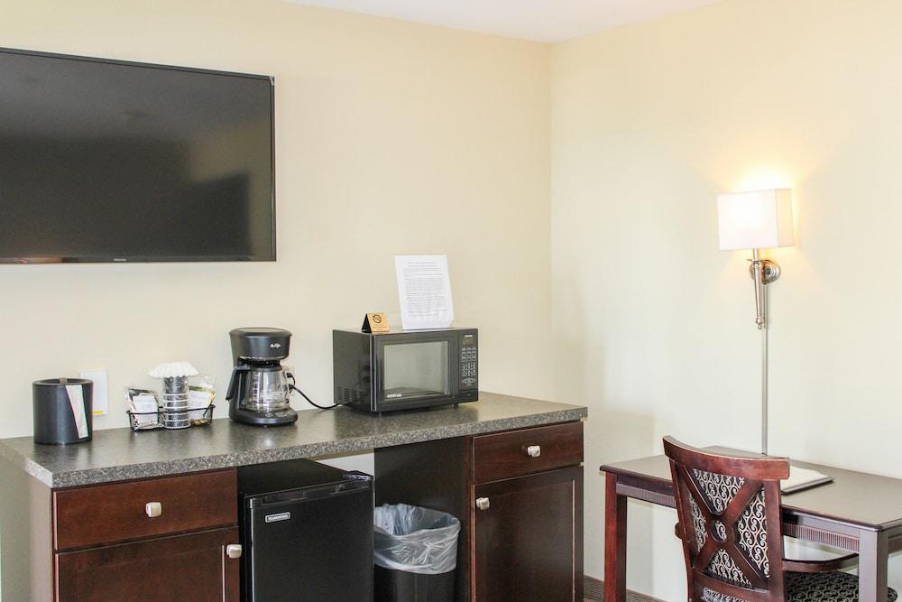 Kelleys Island Venture Resort photo 19