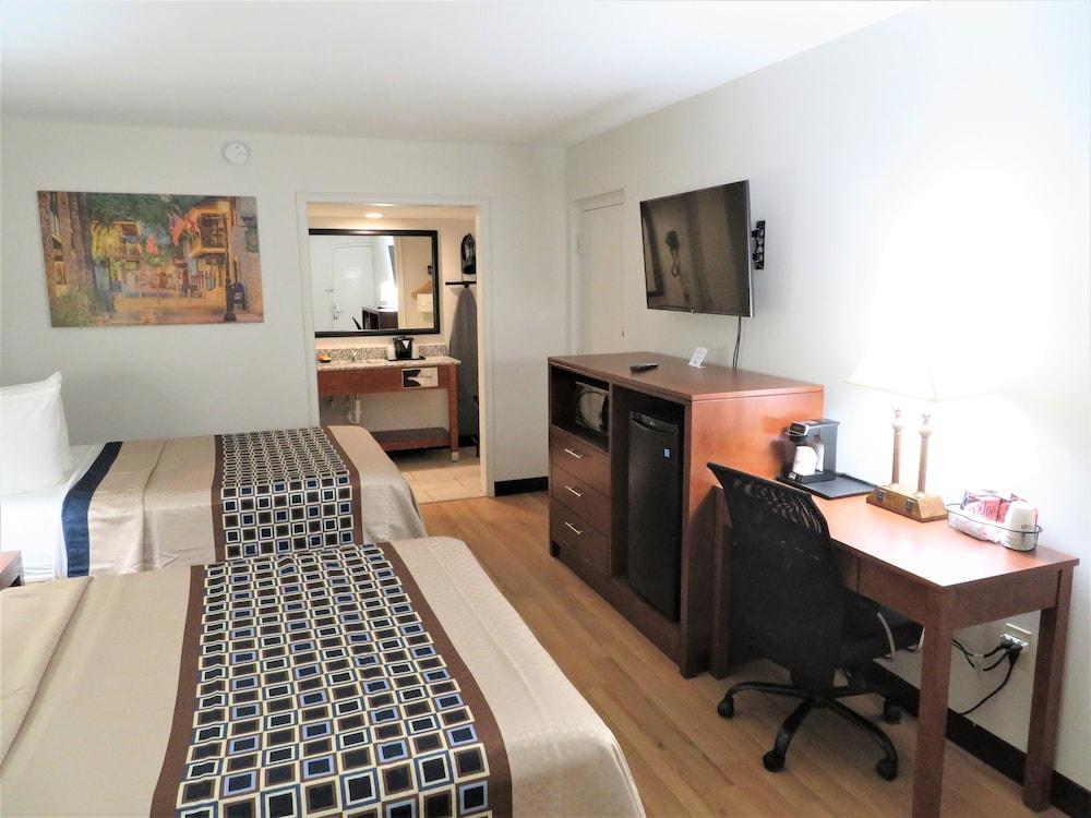 The Smart Stay Inn photo 22