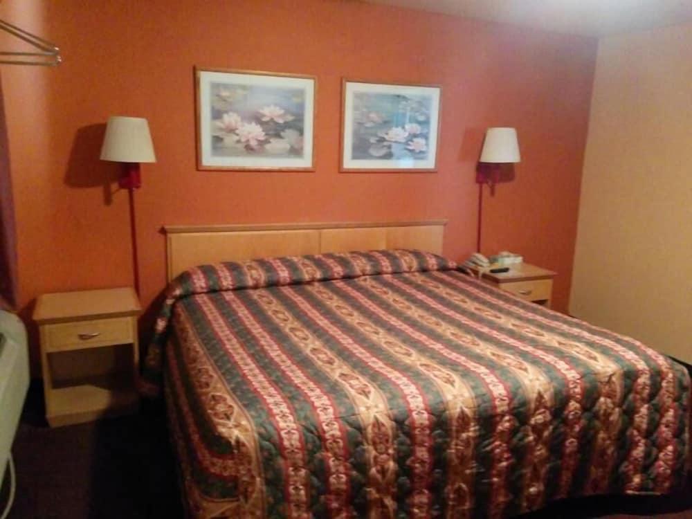 Budget Host Motel Gainesville photo 12