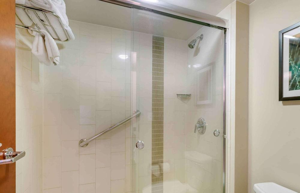 Extended Stay America Premier Suites Pittsburgh Cranberry To photo 11