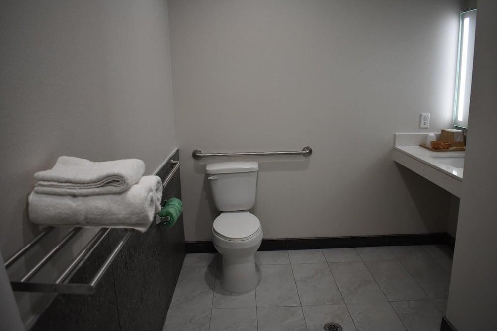 Bluestar Inn photo 41