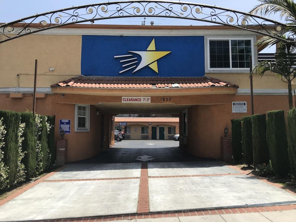 Starlight Inn La Brea photo 1