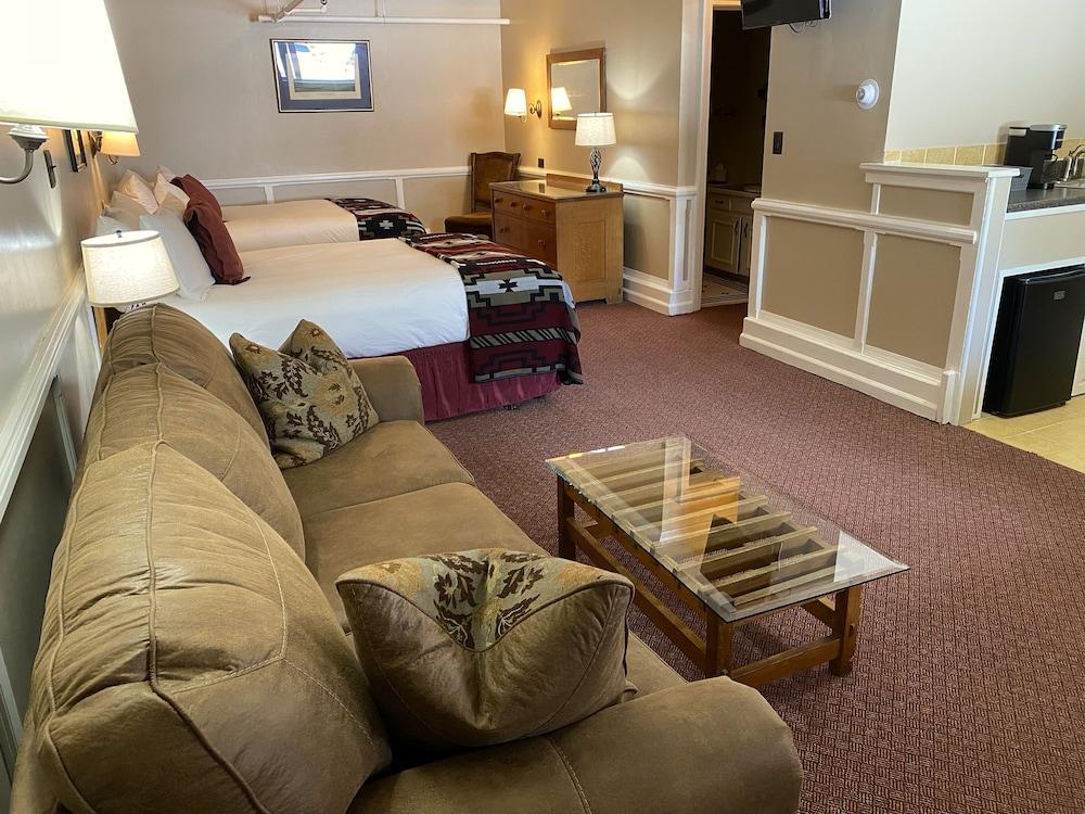 The Historic Redstone Inn photo 12
