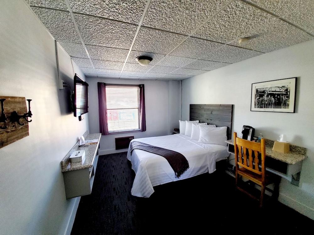 Hotel Nevada photo 8