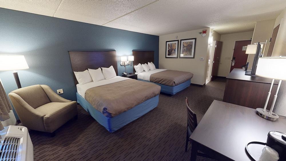 AmericInn by Wyndham Mounds View Minneapolis photo 34
