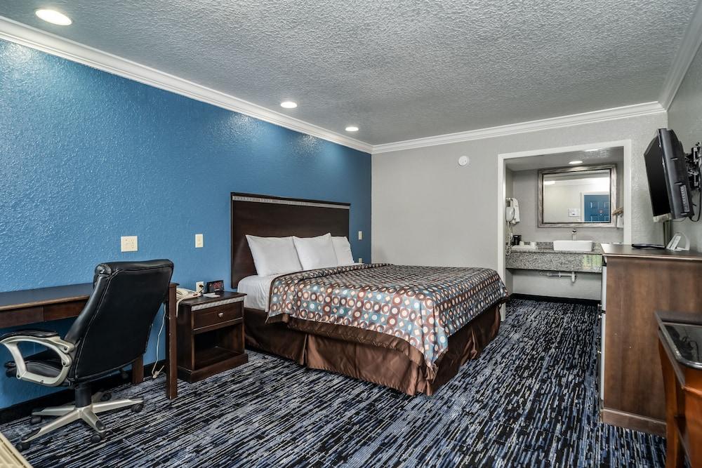 Gator Town Inn photo 6