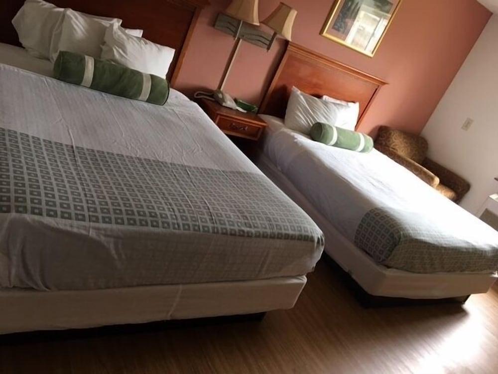 Americas Best Value Inn Marion, IL photo 11