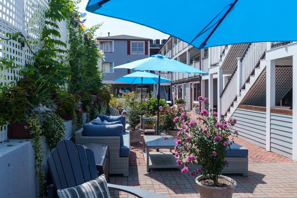 MV Surfside Hotel photo 28