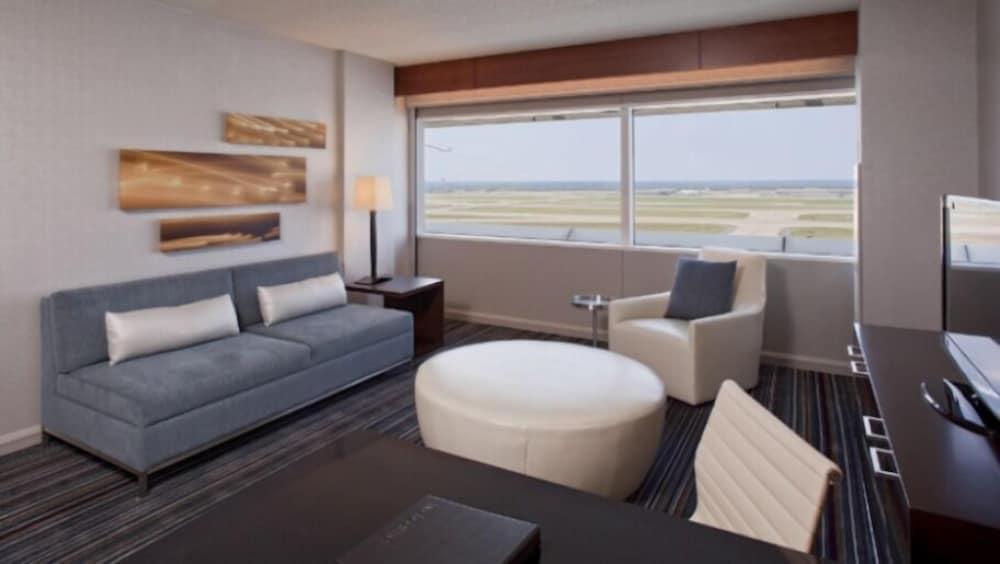 Grand Hyatt DFW - Connected to the airport photo 17
