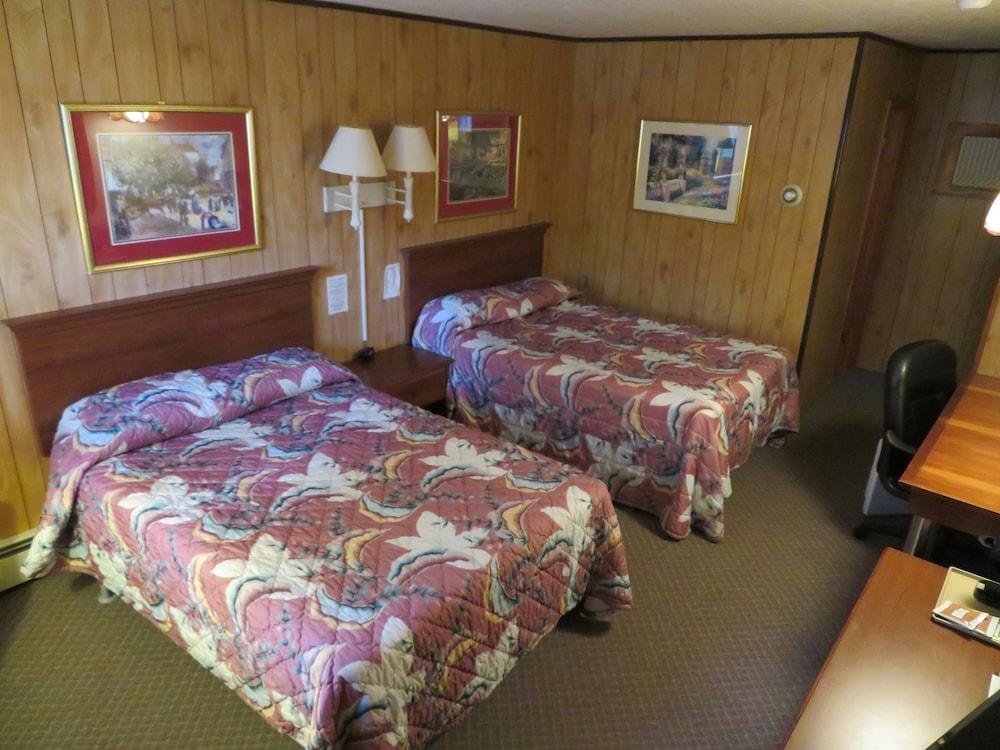 Red Ranch Motel photo 80