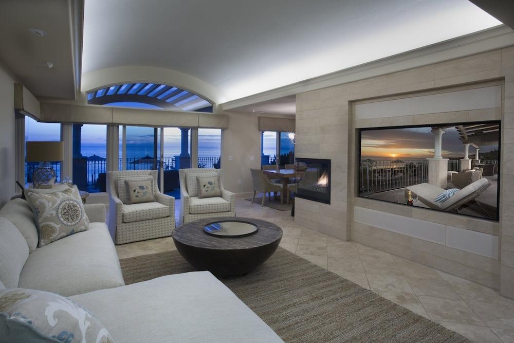 Sunset Cove Villas in Laguna Beach photo 31