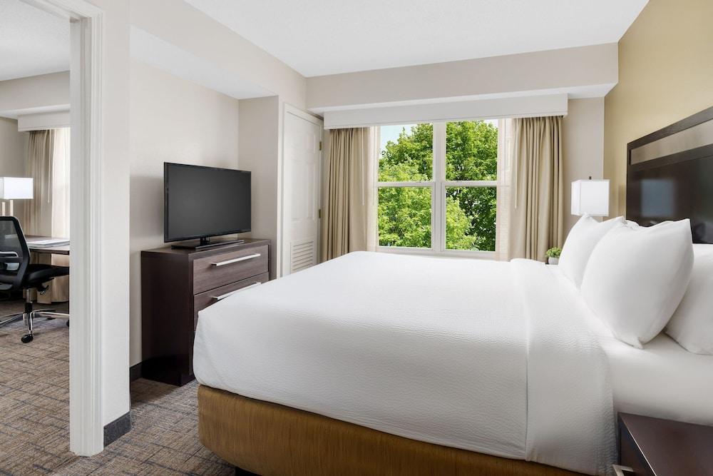 Residence Inn by Marriott Boston-Franklin photo 19