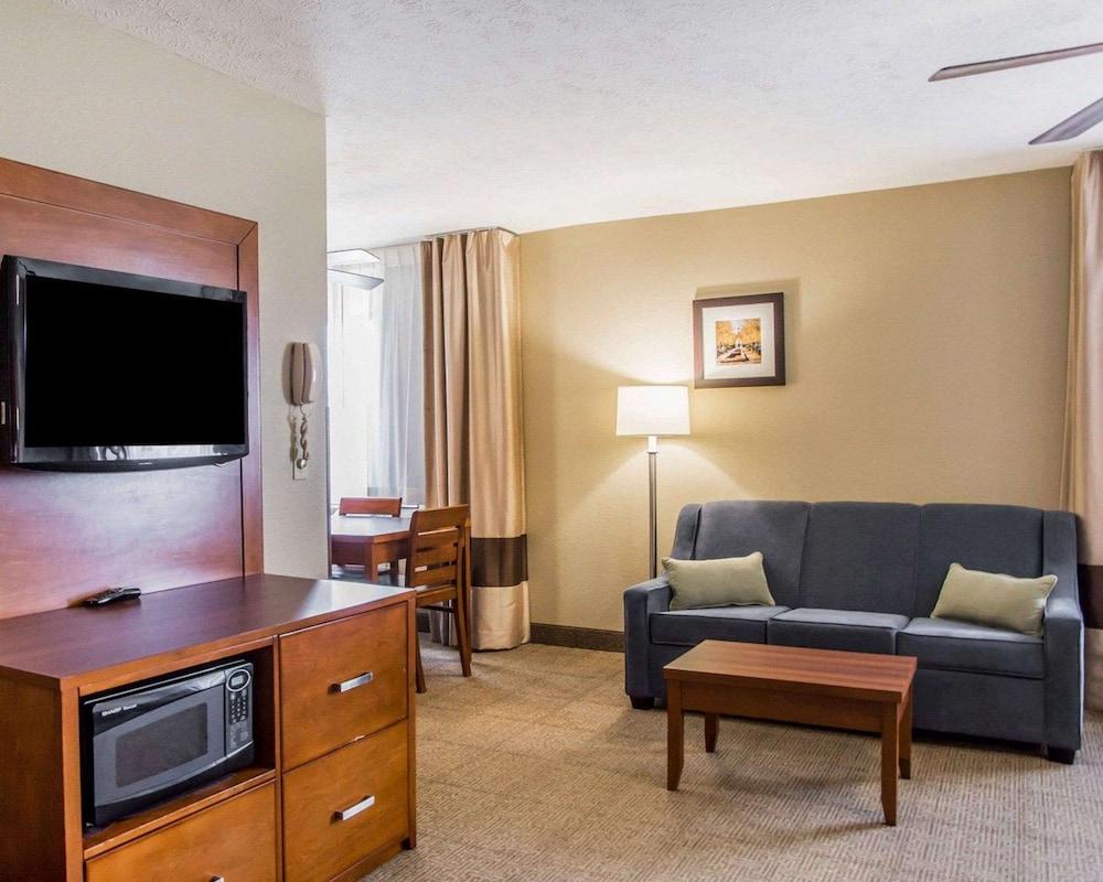 Comfort Inn Bellefontaine photo 7