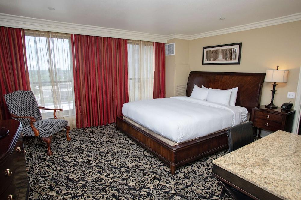 President Abraham Lincoln Springfield - DoubleTree by Hilton photo 7