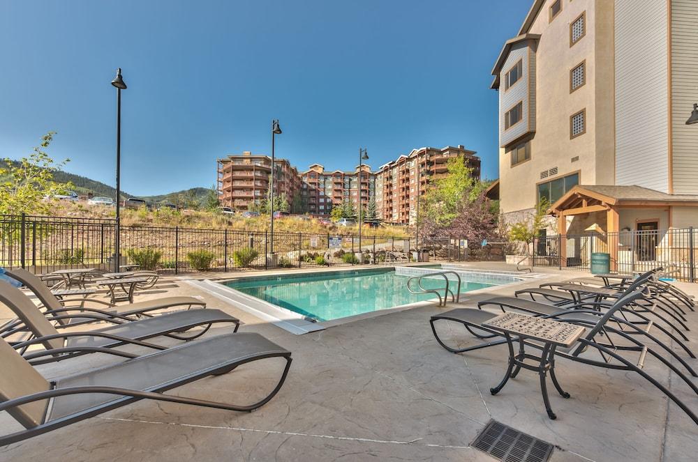 Silverado Lodge photo 19
