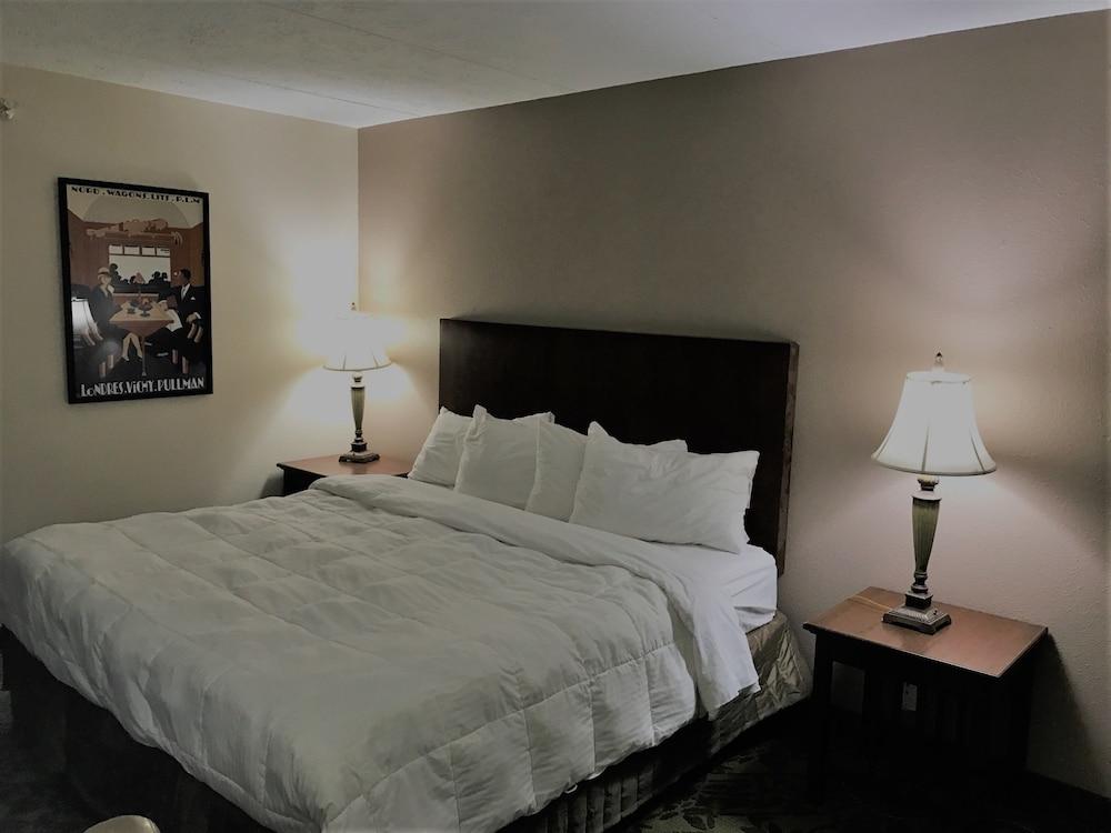 Quality Inn photo 16