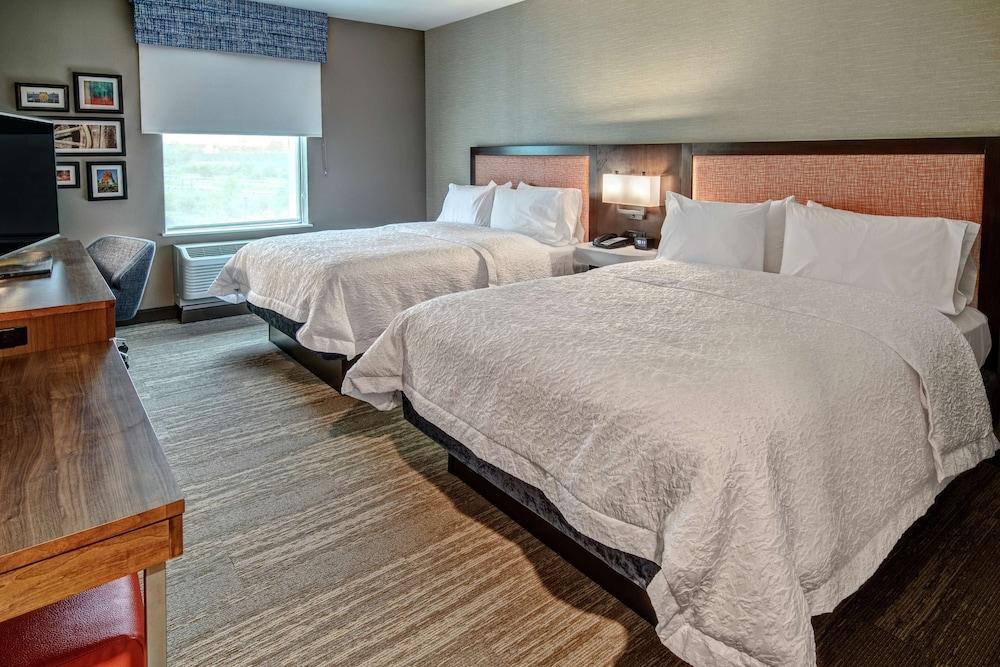 Hampton Inn & Suites Culpeper photo 5