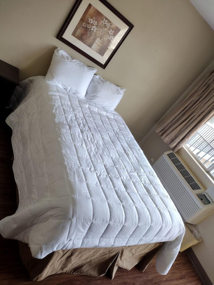Fairbridge Inn & Suites Richmond Hill photo 8