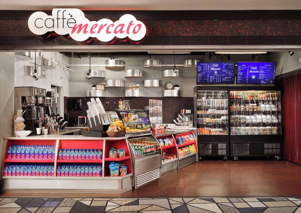 Hilton Chicago O'Hare Airport photo 83