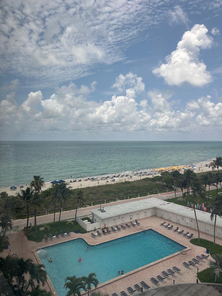 Casablanca Miami Beach photo 100