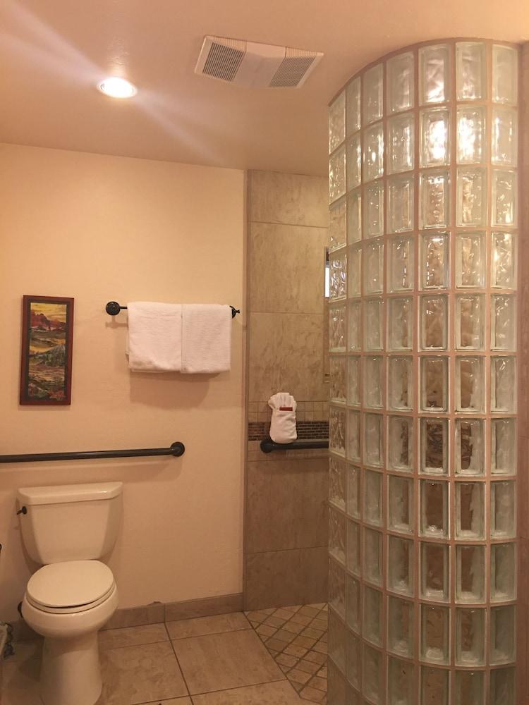 Junipine Resort photo 41
